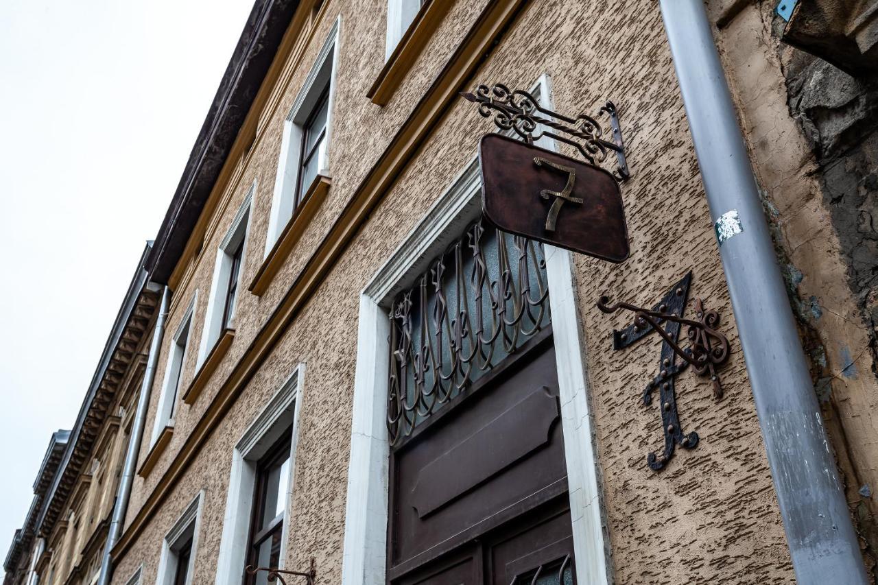 Hostel Seven Lemberg Exterior foto